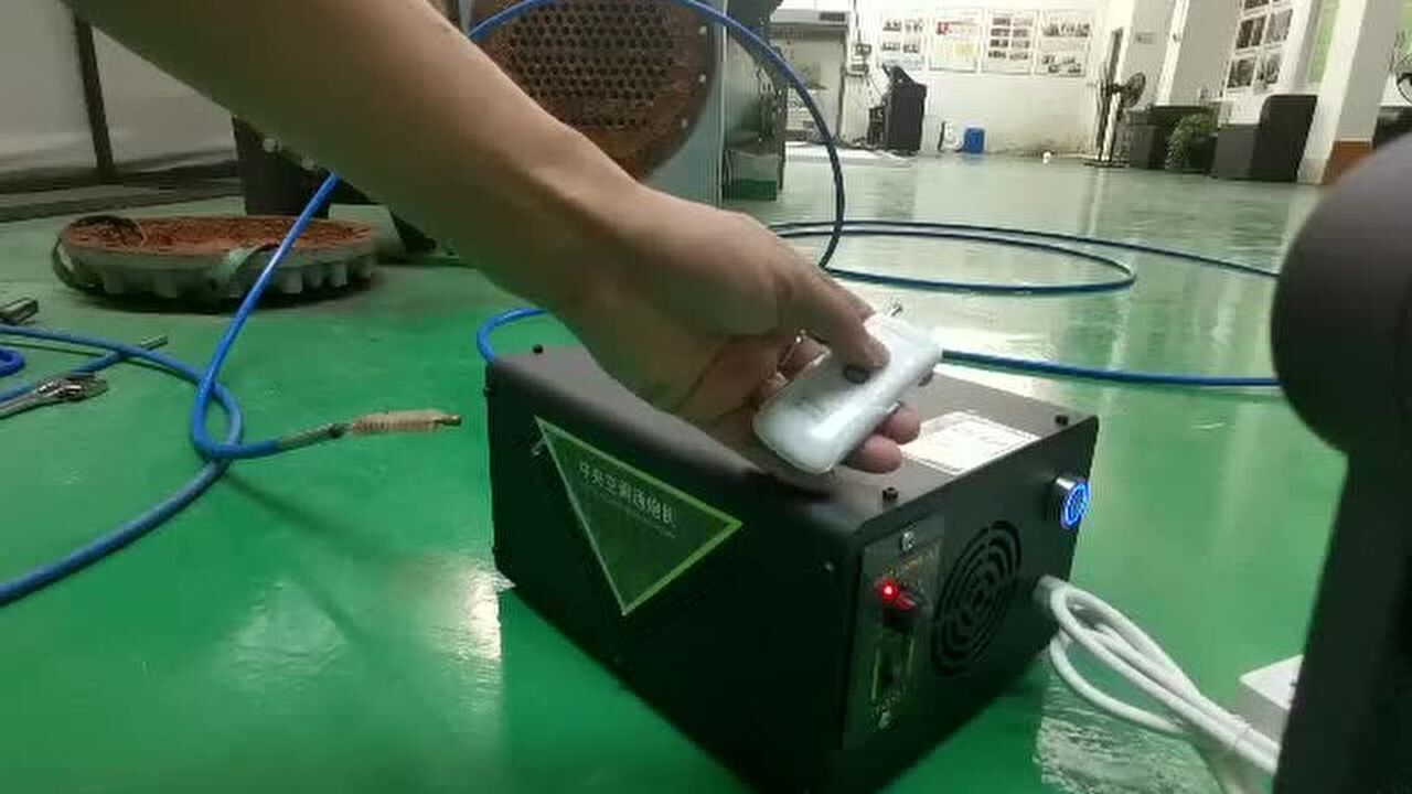 主机冷凝器进行通炮