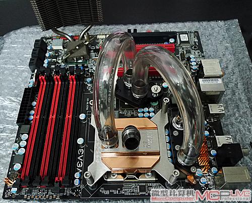 水冷主机什么原理
