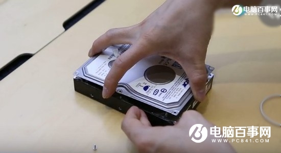 主机拆机械硬盘